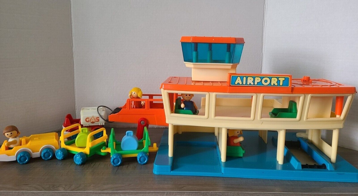 Playskool Lil Playmates AIRPORT Play Set 1984 Vintage #7960X 16