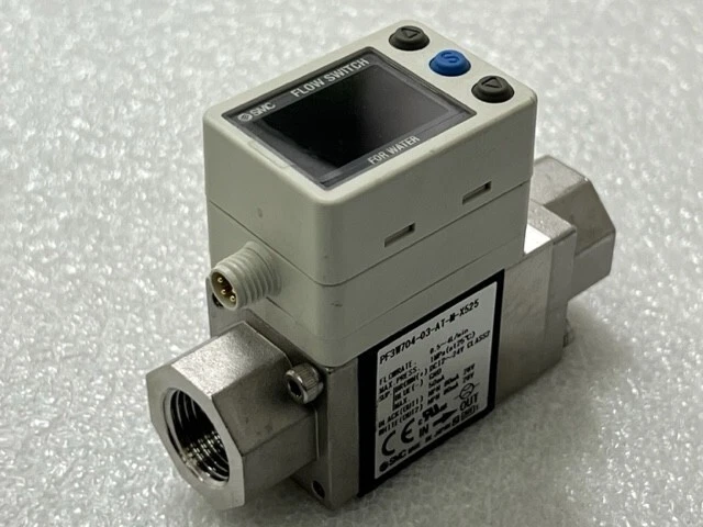 SMC PF3W704-03-AT-M-X525 0.5-4L/min DC12-24V Digital Flow Switch Used - Image 2 of 4