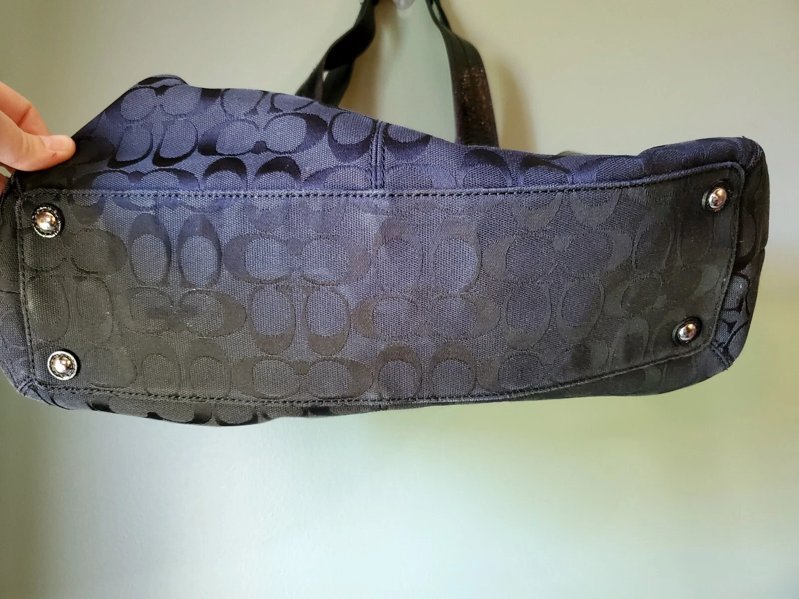 Borsa a tracolla Coach Soho plissettata firma C nera F13743