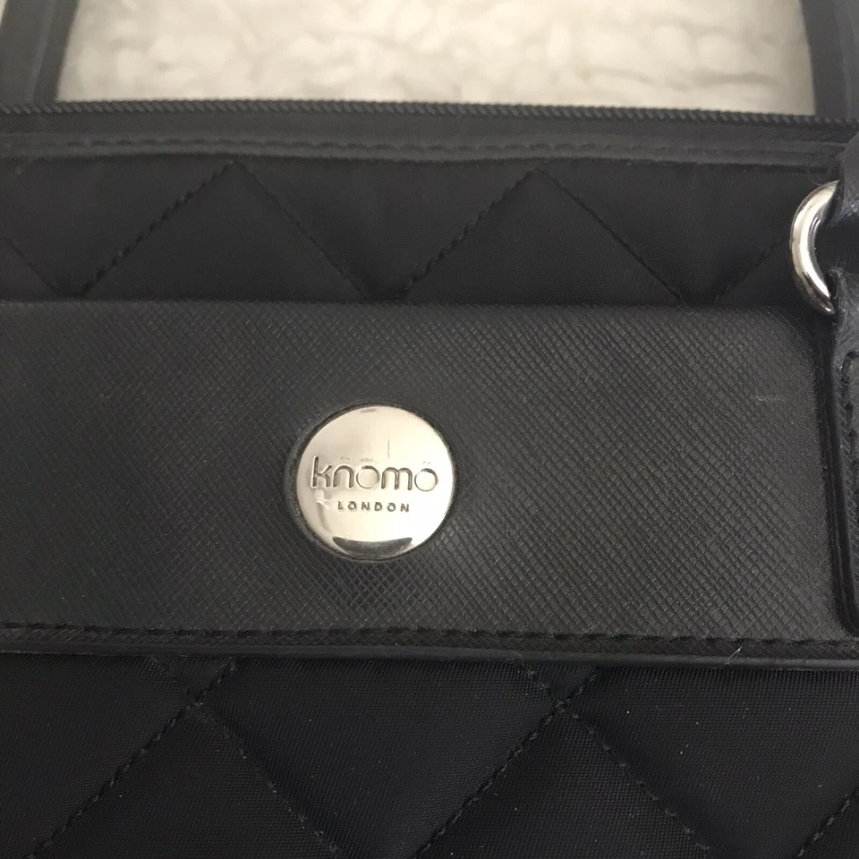 Bolso de mano Knomo London Lincoln microfibra negro acolchado funda para computadora portátil 12 pulgadas Foto 2 de 4