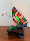 VTG Tiffany Style Butterfly Lamp-Stained Glass Table or Desk Light Bulb Included