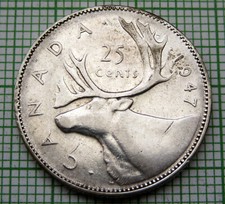 CANADA GEORGE VI 1947 25 CENTS, CARIBOU SILVER, NO MAPLE LEAF AFTER DATE