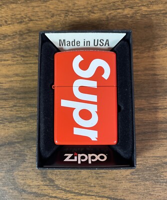 Supreme x Zippo - Supreme Logo Red Lighter (99ACA53) SS22 NEW