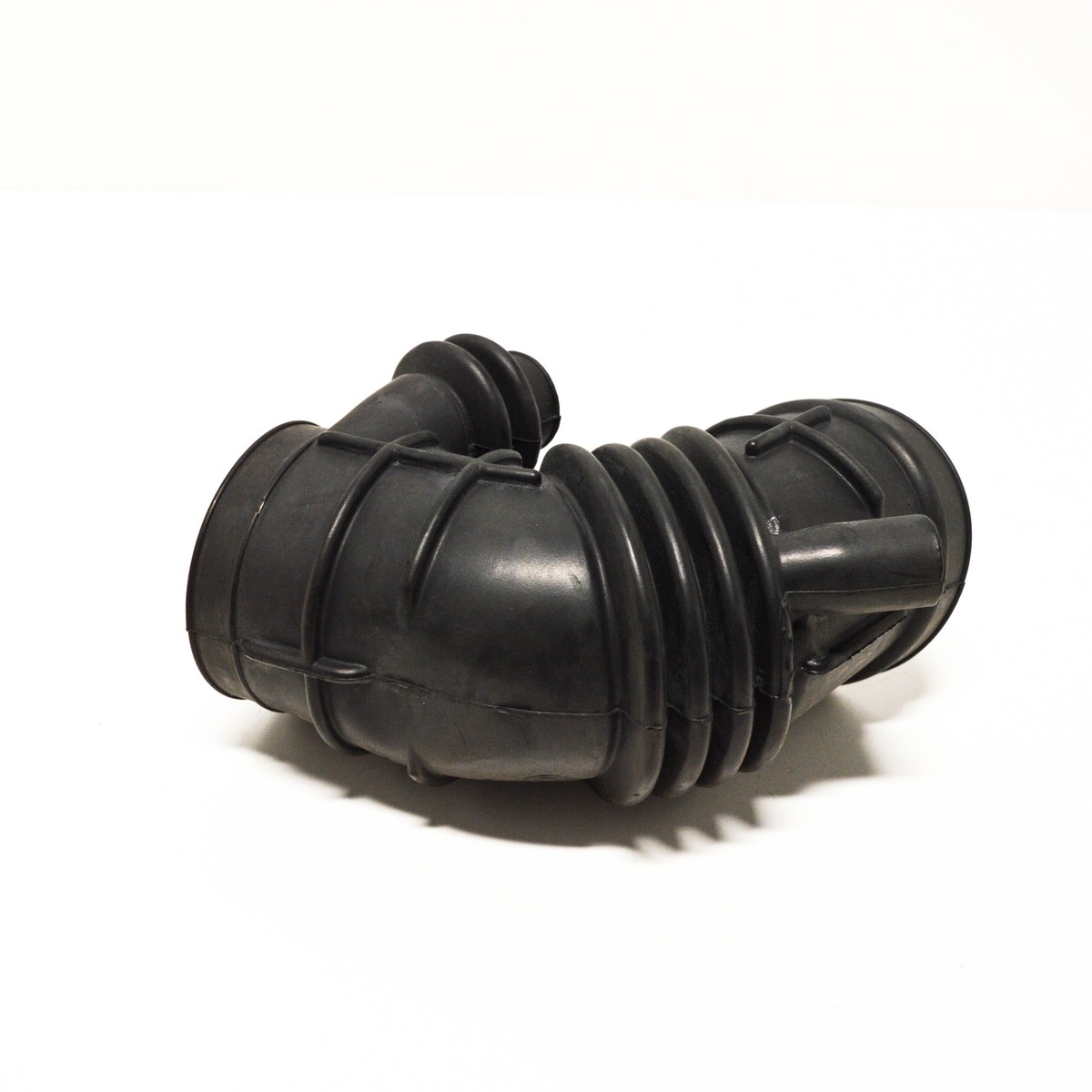 Tuyau D'admission Pour BMW E30 320i / 325i - Référence OEM 13711726205 - Marque TKE