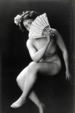 Pretty Nude Woman With Asian Fan 4x6 Vintage Photo Reprint Artistic
