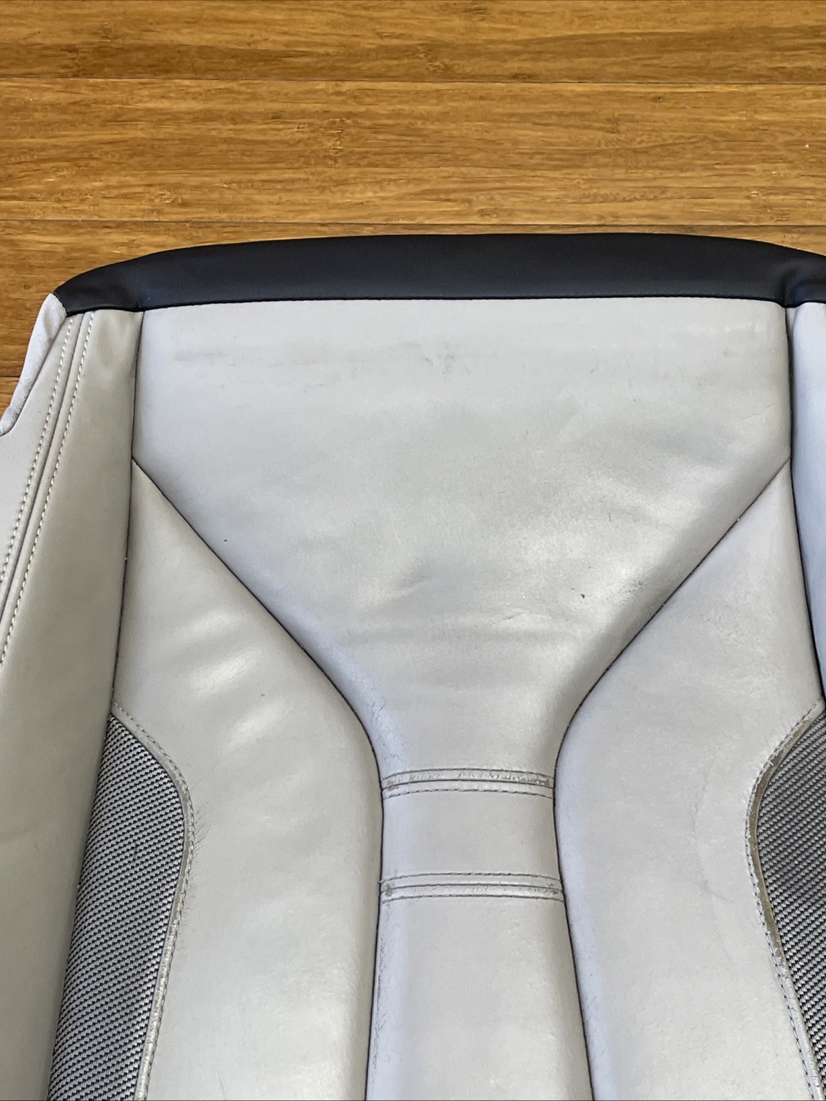 2014-2017 BMW i8 I12 Front Left Lower Seat Cushion Leather Gray OEM *NOTE*