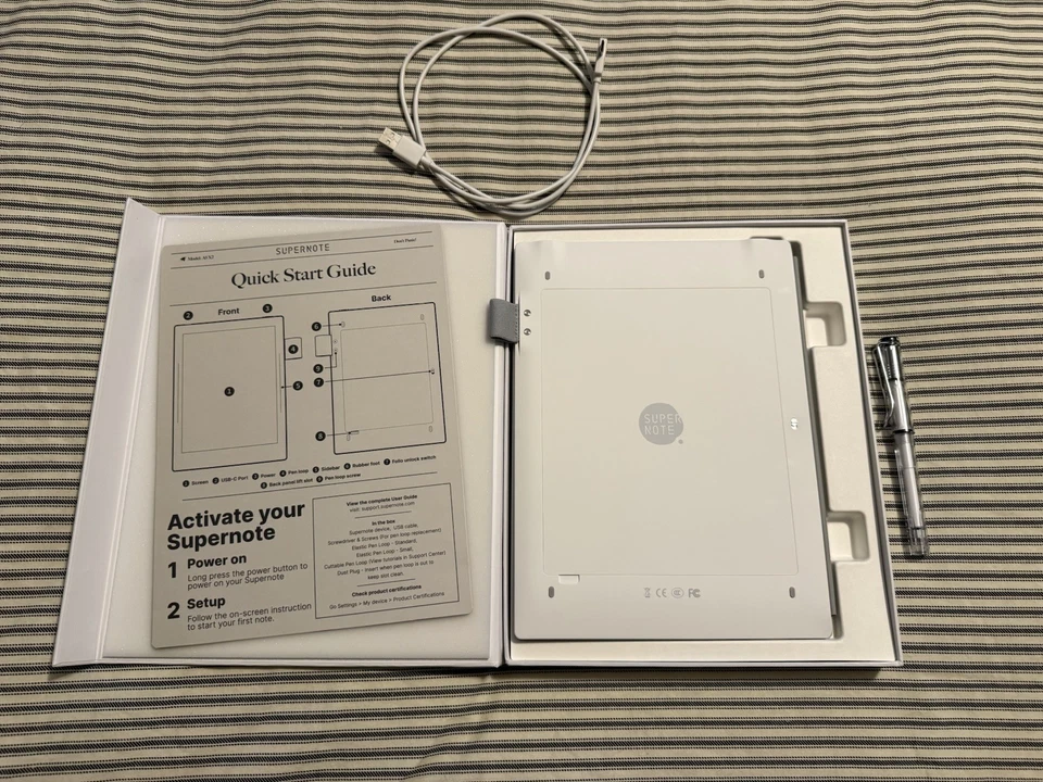 Supernote Manta A5X2 mit Halbfolio und LAMY Safari Vista Stift