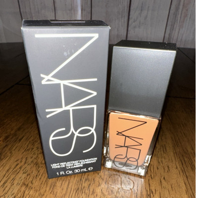 NARS Light Reflecting Liquid Foundation Deep 2.5 La Serena Medium 1oz 5070CG