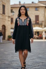 Andree By Unit Women’s Size Small Black Long Sleeve Embroidered Dress Tunic Boho