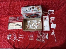 M32a No Box Complete Amt 6224-200 Original Kit 1964 Ford Thunderbird Hardtop
