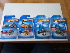 4 Hot Wheels 2004 Airplane 1st Edition & Madd Propz 2008 Plane Color Variation