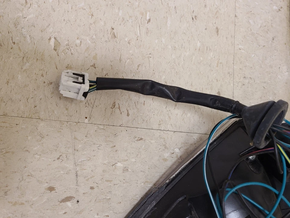 Freio traseiro esquerdo do motorista Nissan Sentra 2007 - 2012 DS634-B000L - Imagem 4 de 4