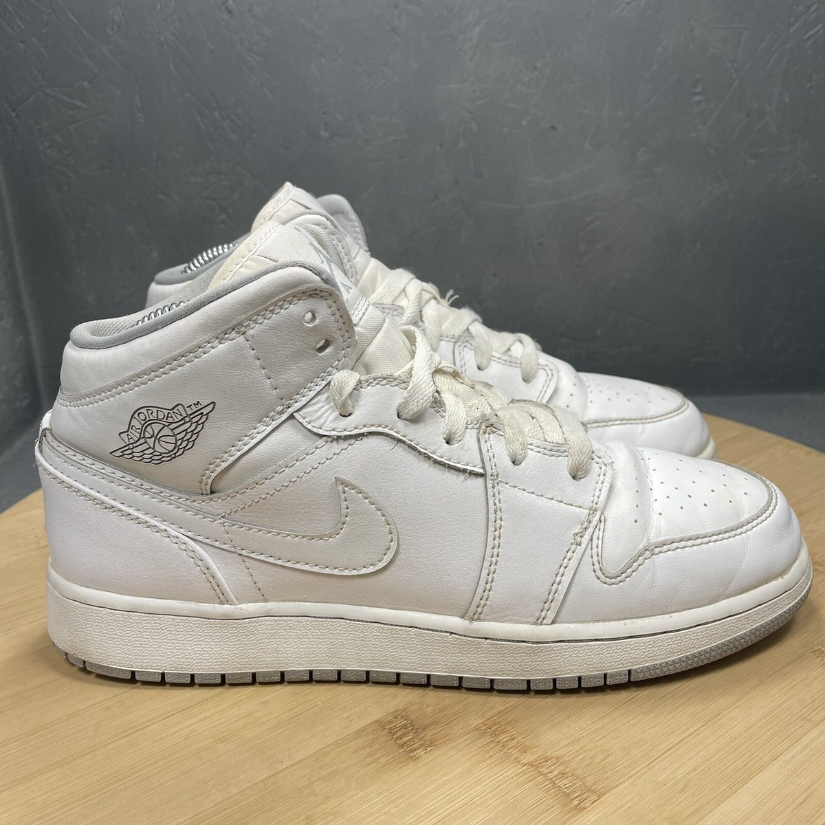 Air Jordan 1 Mid ホワイト ハイカット Air Jordan 1 Mid Wmns White Snakeskin
