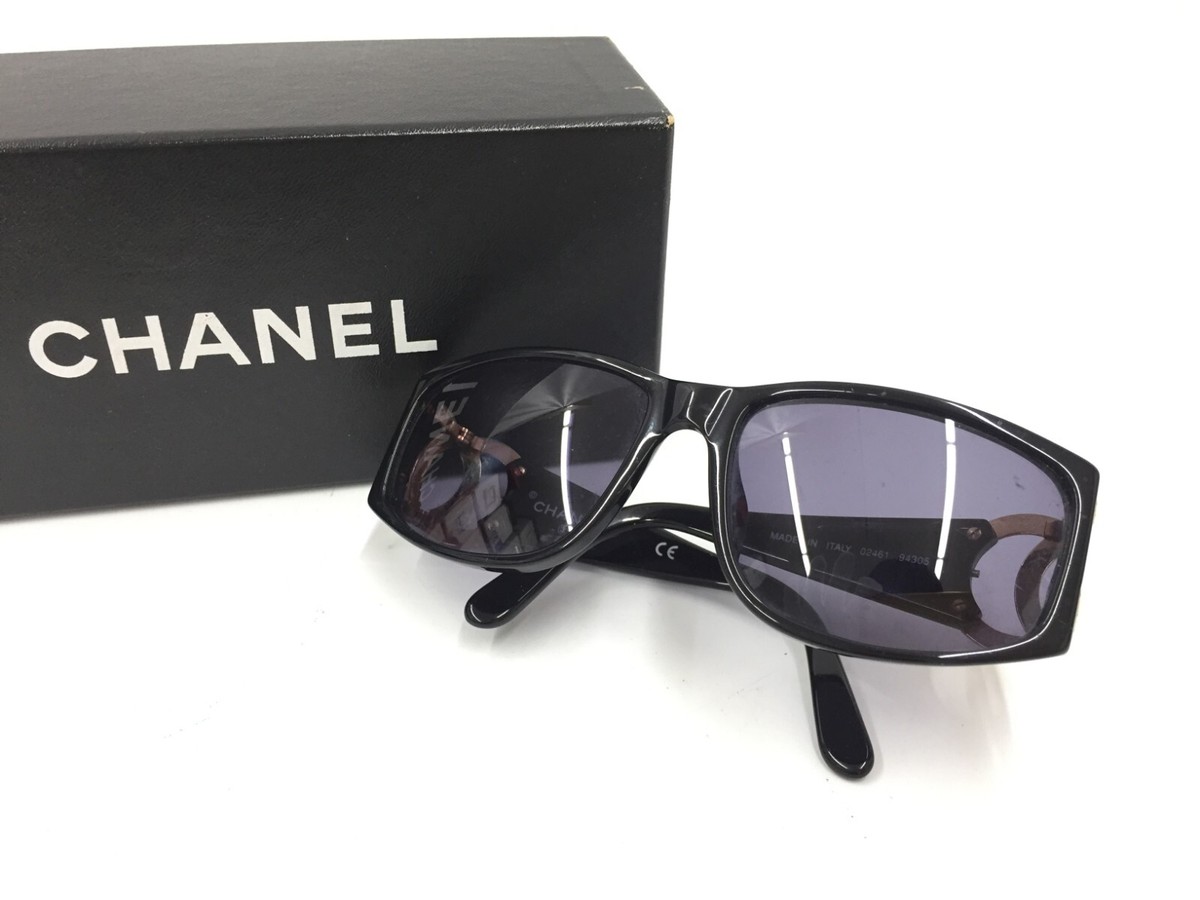 Chanel Plastic Sunglasses Black CC logo Small size For Kids Chanel Plastic Sunglasses Black CC logo Small size For Kids