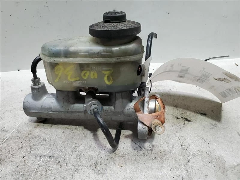 Toyota Camry 1994-2001, cilindro maestro de freno con ABS, 2,2, TRACCIÓN DELANTERA, PN: 47201-33130 Foto 3 de 3