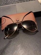 Ray-Ban Aviators RB3025 58mm. Gold Frames w/ Brown Gradient Lenses. New w/ Case.