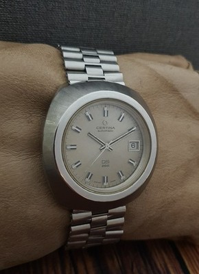CERTINA DS 288 ''TURTLE'' cal.25-681  AUTOMATIC VINTAGE 70's RARE 27J SWISS WATCH.