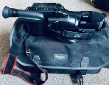 JVC 8XDigital Super Impose GR-323 Handheld VHS Recorder with Case