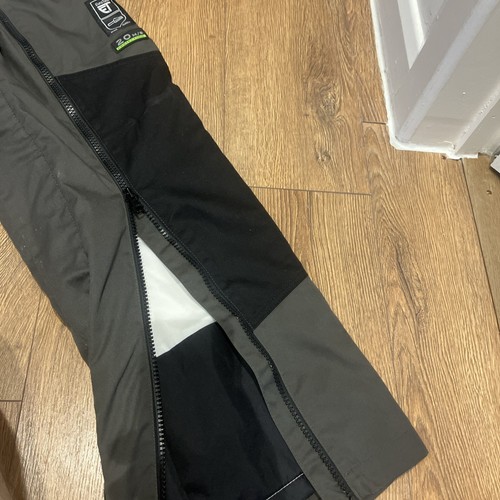 husqvarna chainsaw trousers 20M/S Class 1 One Size - Imagen 14 de 15