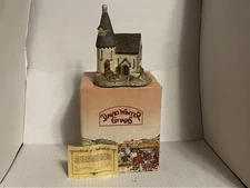 David Winter Cottages The Chapel, Box & Certificate 