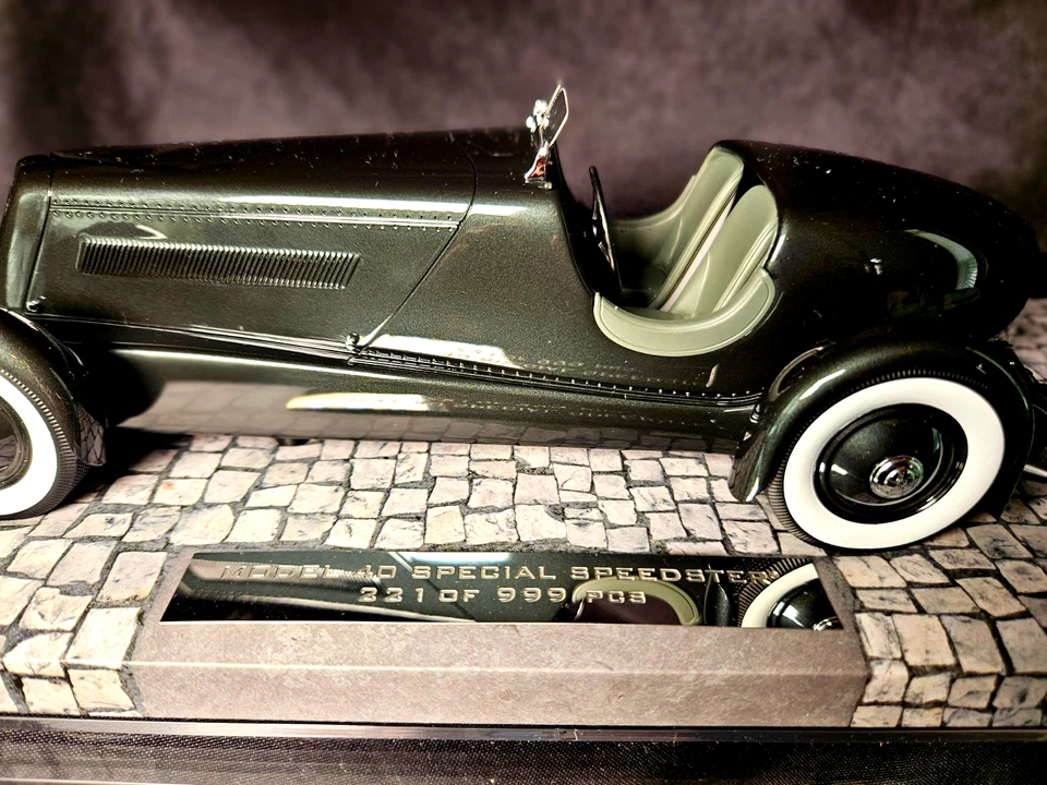 MINICHAMPS 1934 Modelo 40 Edsel Ford Special Speedster escala 1:18 Inv. #4779 Foto 3 de 4
