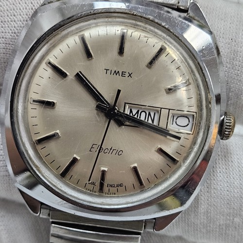 Vintage Mens 1978 Timex Electric Day Date England 77950 26278 Wrist Watch - Picture 5 of 8