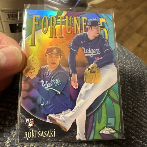 2025 Topps Chrome Fortune 15 Roki Sasaki #F1513 Rookie RC Dodgers Insert