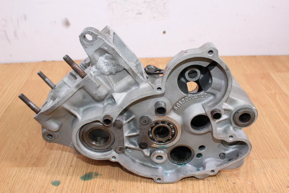 KTM 125 MXC 1986 maletas de motor izquierda y derecha/carcasa de motor cárter Foto 3 de 4