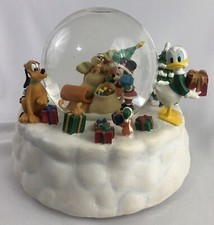 Disney World Snow globe Musical Christmas Mickey Donald Here Comes Santa Claus