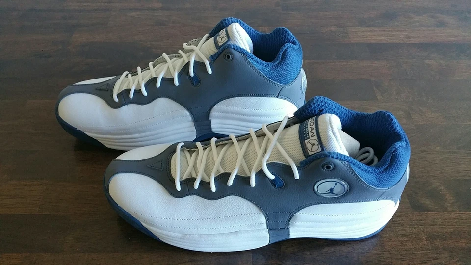 Nike Jordan Jumpman Team 1 Blanco Gris Pedernal 13 Nuevo en Caja CZ9171 100 Foto 4 de 4