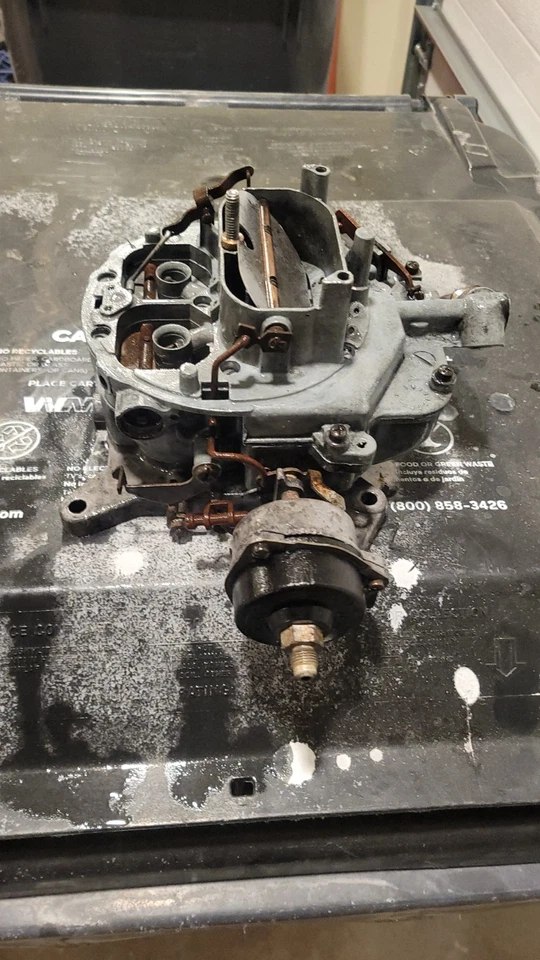Lincoln/FORD 460 V8 4 BARREL CARBURETOR - Image 2 of 4