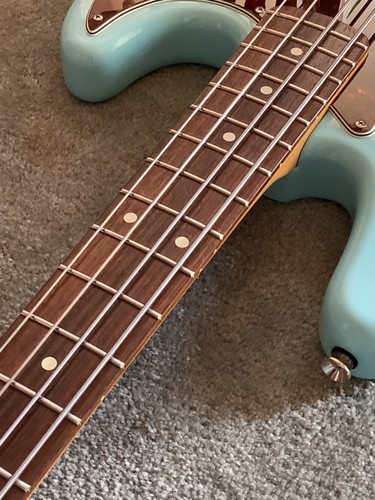 Fender Jazz Bass-1995 USA Neck/Squier Classic Vibe 60's Body-Daphne Blue - Picture 8 of 13