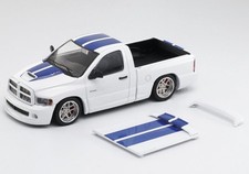 DODGE Ram SRT-10 - white - SHOOM 1:64