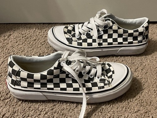 Vans Old Skool Shoes White Black Checkered Men’s Size 4 Women’s 5.5 Skate
