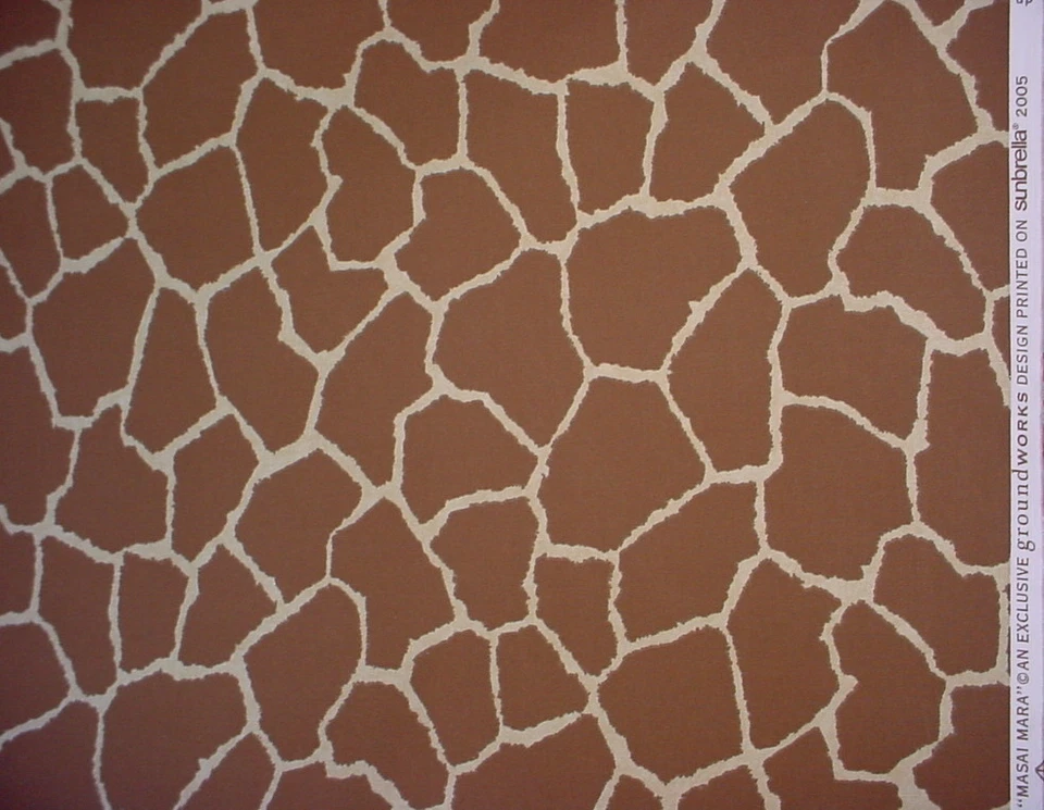 Tela de tapicería exterior con estampado de jirafa Masai Mara 2-7/8 años Groundworks GWF-2704 Foto 3 de 4