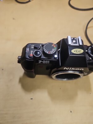 Boîtier Nikon F-301 24x36 - Argentique, Pour Pièces Ou Réparation