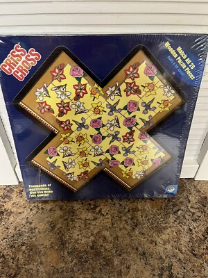 NEW Criss Cross Flowers 20 PC Wooden Puzzle MindWare 2008 Sealed Difficult Brain