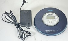Sony D-NF420 Walkman CD Player ATRAC3plus FM Radio Powers On Portable Audio