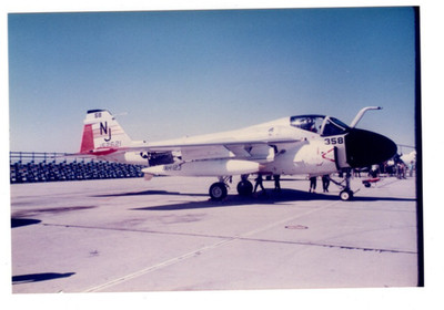 Grumman A-6 Intruder 152621 US Air Force 358 Flugzeug 15 cm x 10 cm Foto