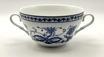Zwiebelmuster Kahla Blue Onion Porcelain Double-Handled Soup Bowl Germany