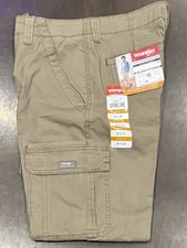 Wrangler Relaxed Fit Ripstop Cargo Pants, Khaki 30x30, Stretch, NWT.