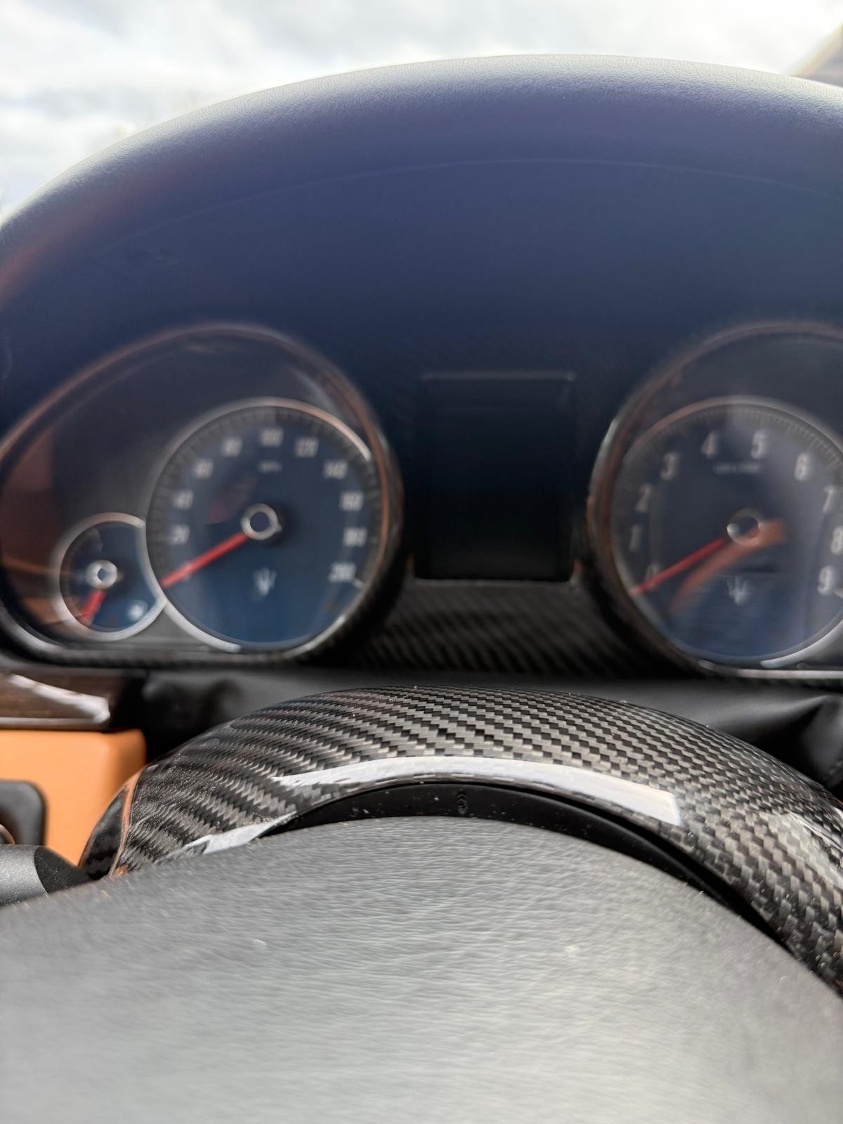 MASERATI GRANTURISMO & QUATTROPORTE CARBON FIBER SPEEDOMETER BEZEL OVERLAY