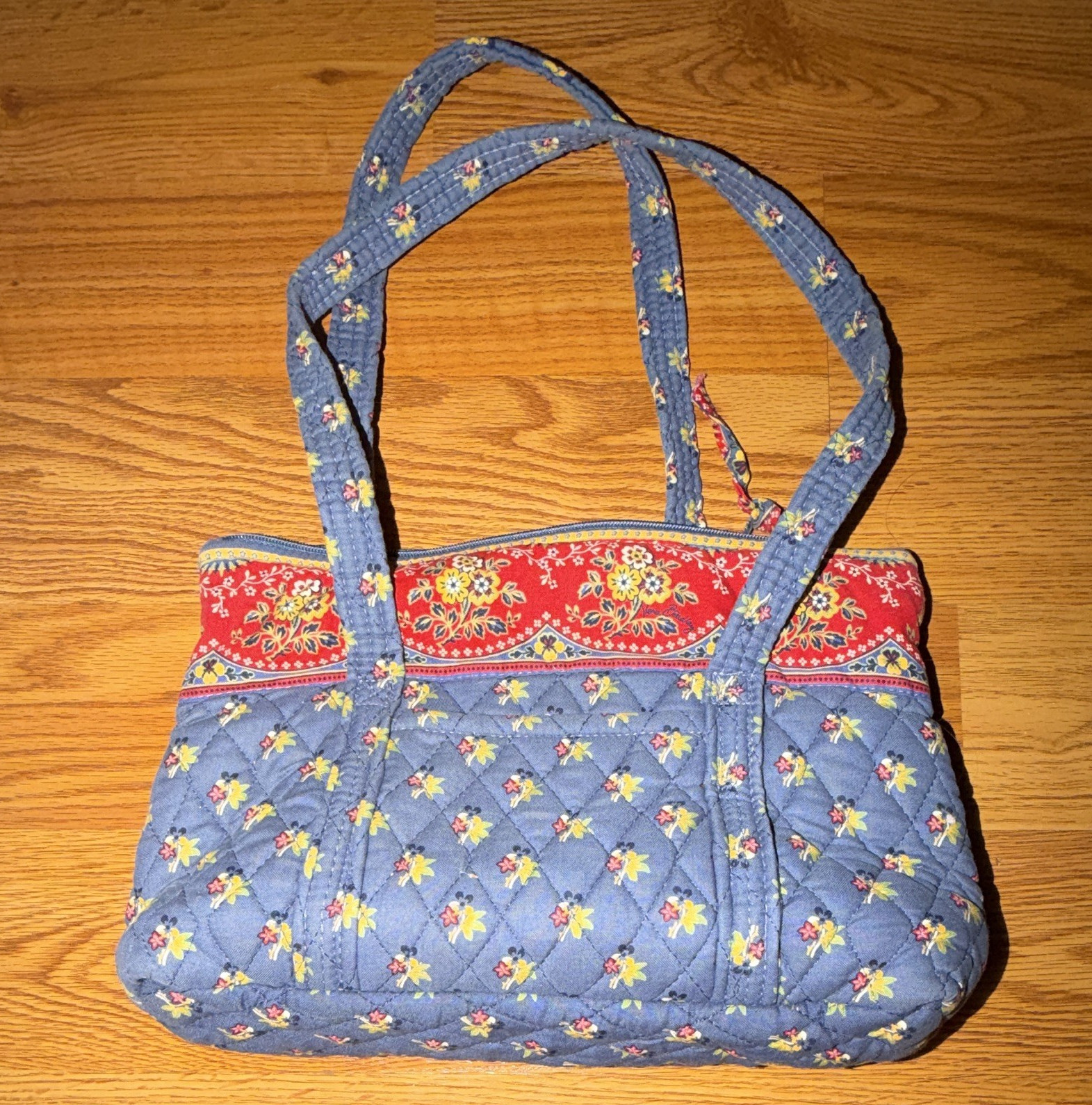 Vera Bradley Women’s Quilted Floral Shoulder Bag, Zip Closure, Double Straps