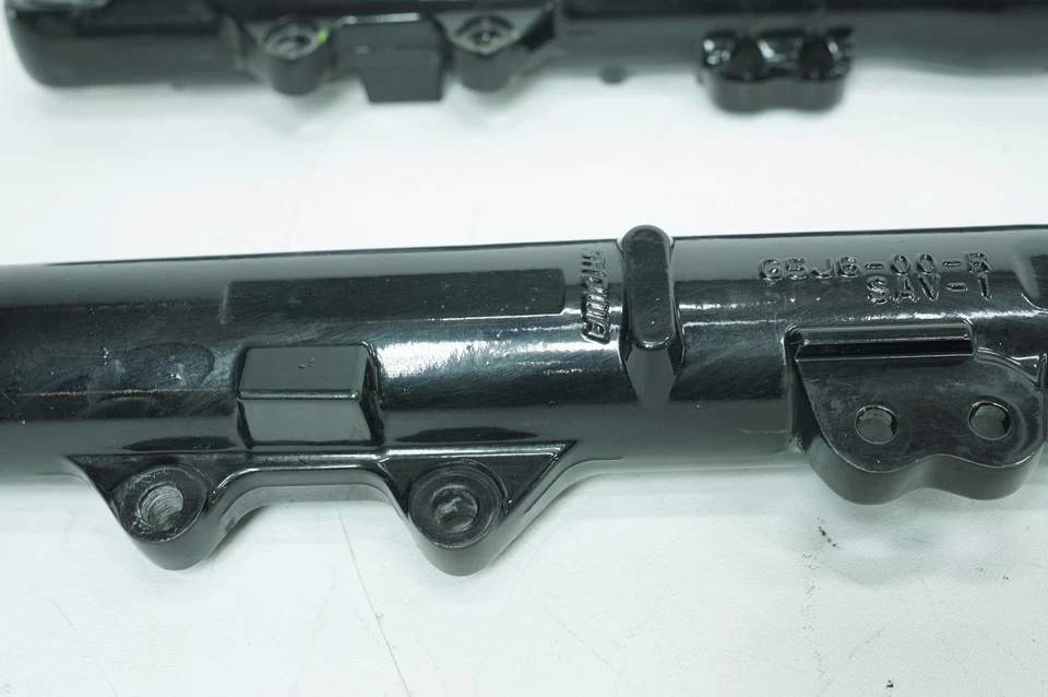 2016 Harley Dyna Low Rider OEM Front Triple Tree Set & LH RH Fork Legs Sliders - Image 3 of 4