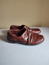 Clarks Women's Cora Braid Slip-on Dark Tan Leather Loafer Sz 8 Casual Comfort