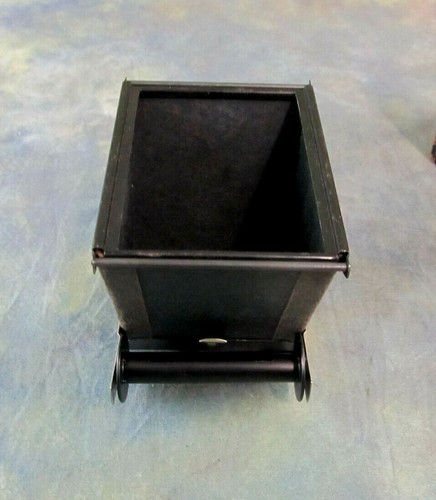Vintage ANSCO SHUR-SHOT JR. Box Camera - Picture 7 of 7