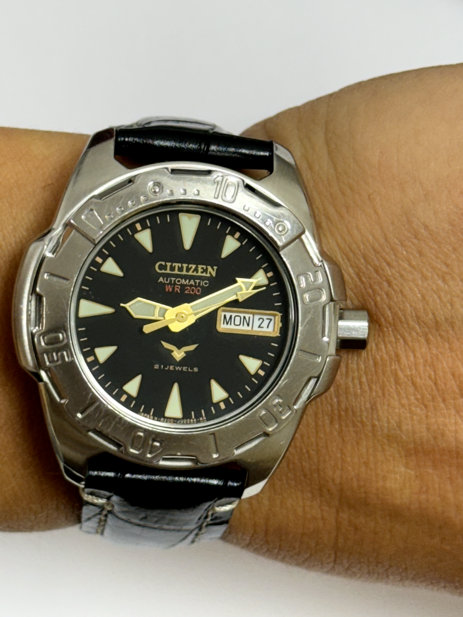 Citizen WR 200 Club Marine Watch Automatic Day Date Mens 40mm 8200