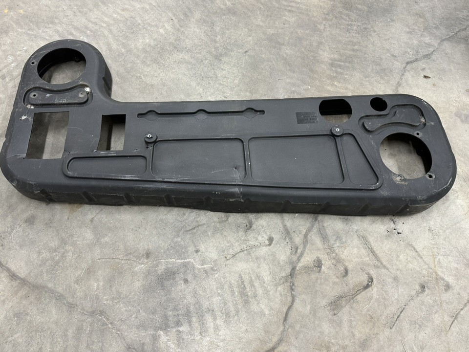 Deere FH303183 Main Belt Drive Shield 730 735 835 Mower Conditioner