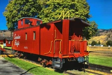 Canadian Pacific CP Cupola Caboose No. 436715 5 x 7 Photo