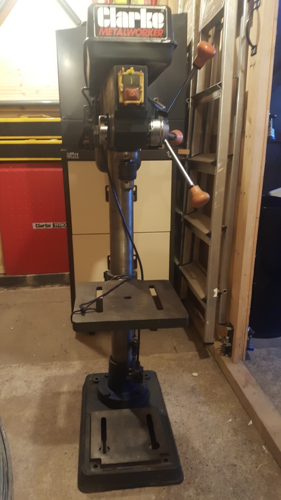 CLARKE BENCH DRILL CDP201B 240V eBay